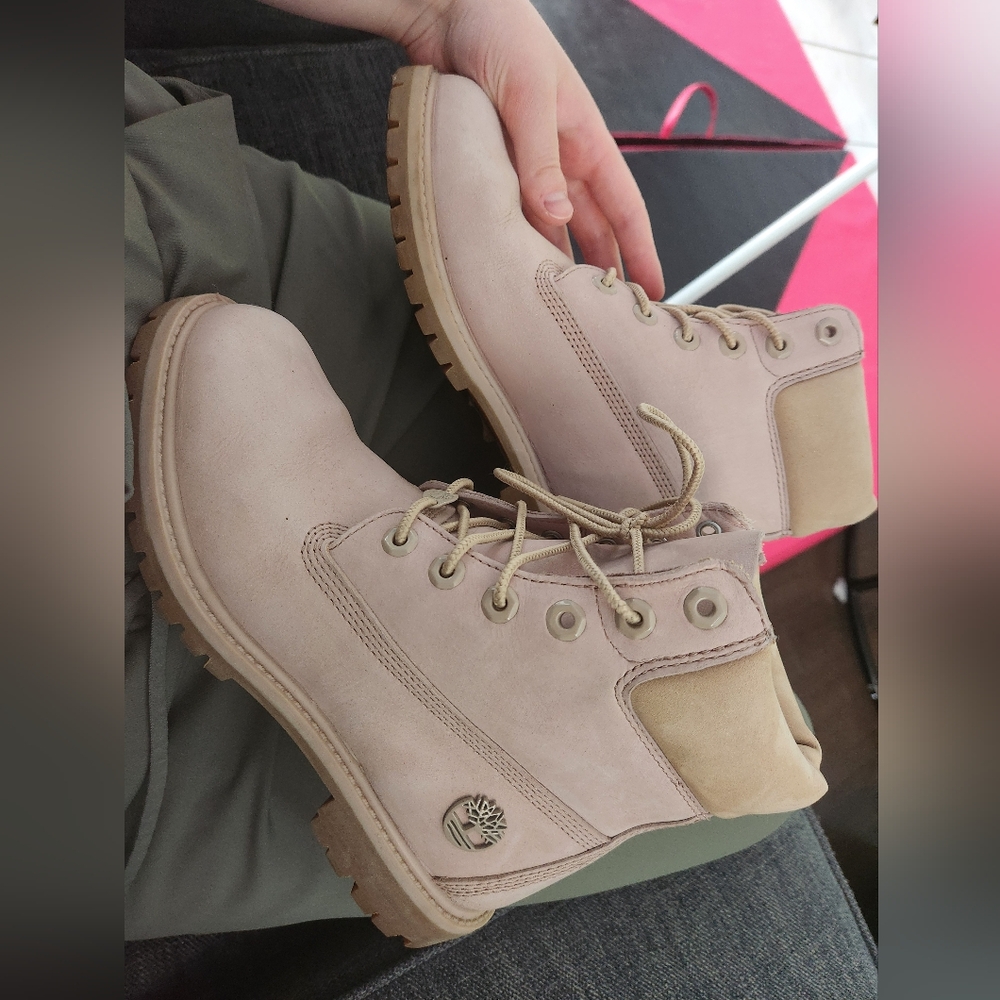 Pink Women's Timberlands